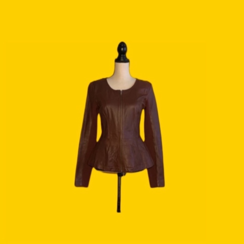 🟠 HINGE 🟠 burgundy leather jacket